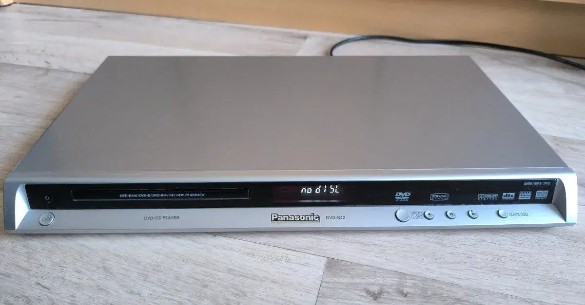 DVD/CD přehrávač Panasonic DVD-S42