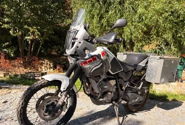 Yamaha XT660Z Ténéré, r. v. 2009, 35 kW, 56tis, 3klice,STK