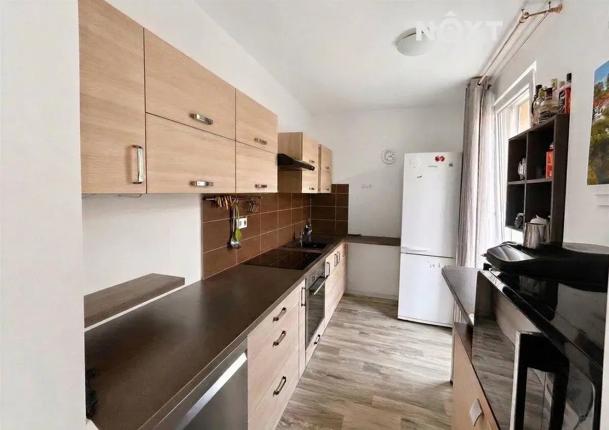 Pronájem byt 3+1, 70㎡