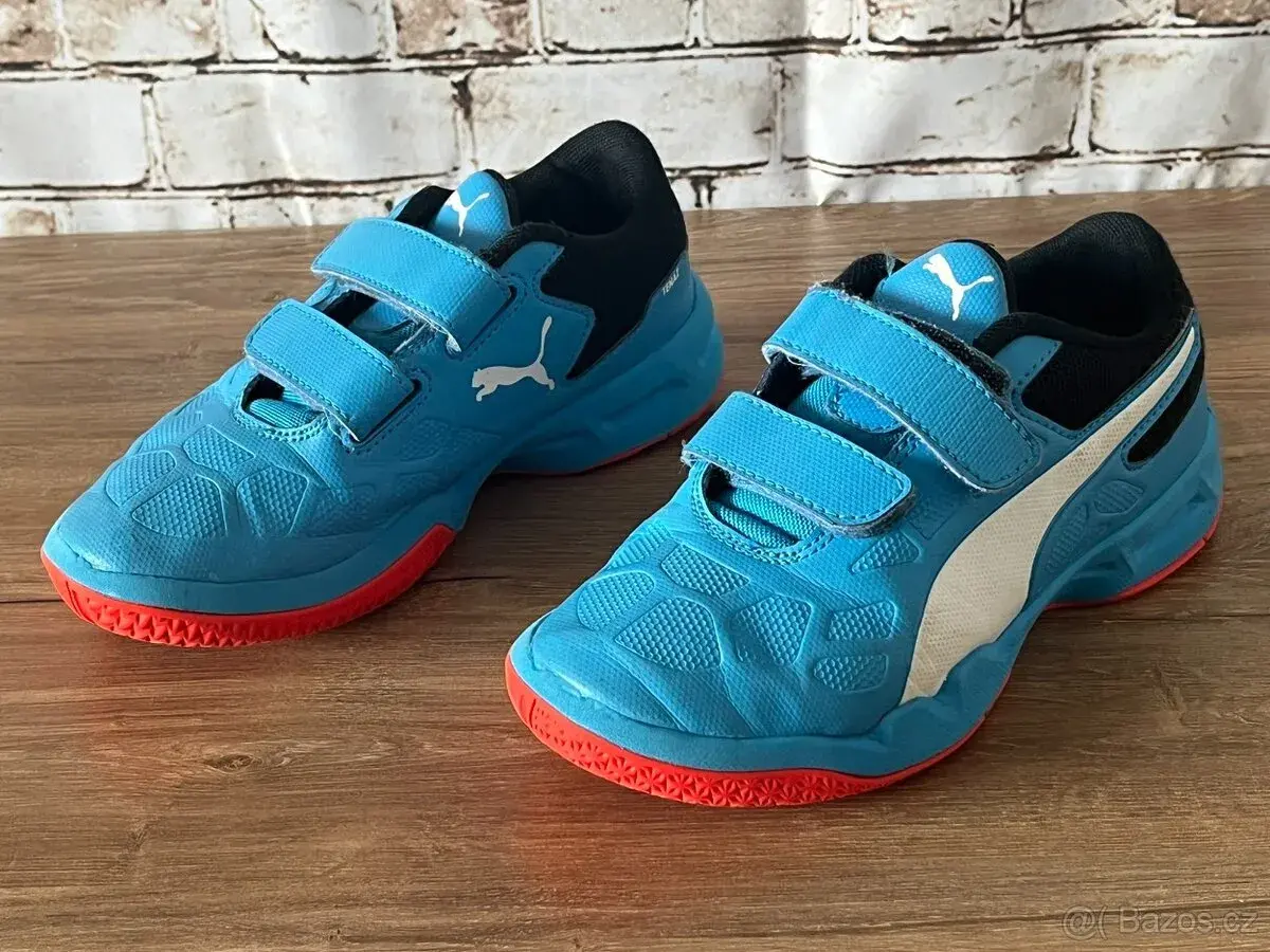 Dětské sálové boty PUMA vel. EUR 32