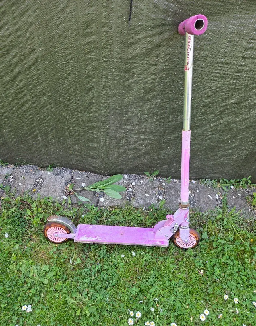 Dětská koloběžka ZDARMA