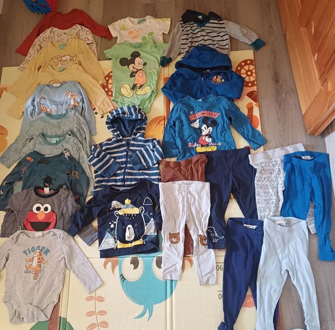Set oblečení na chlapečka, vel. 80