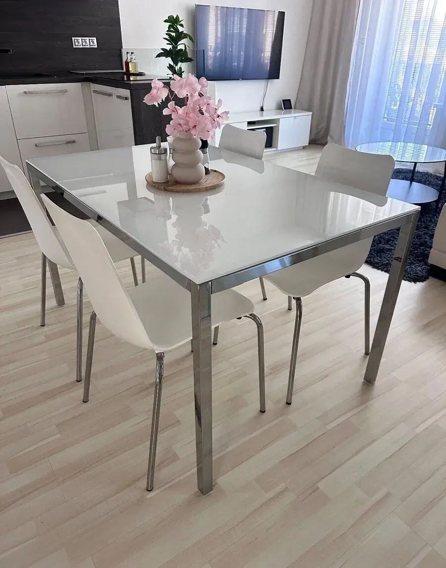 IKEA STŮL + zidle