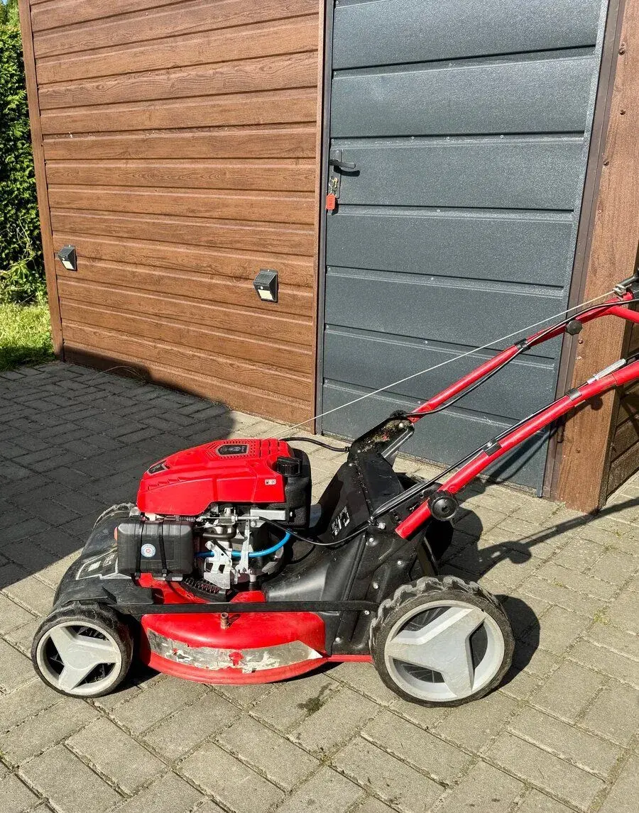 Benzínová sekačka Einhell GE-PM 53 s pojezdem