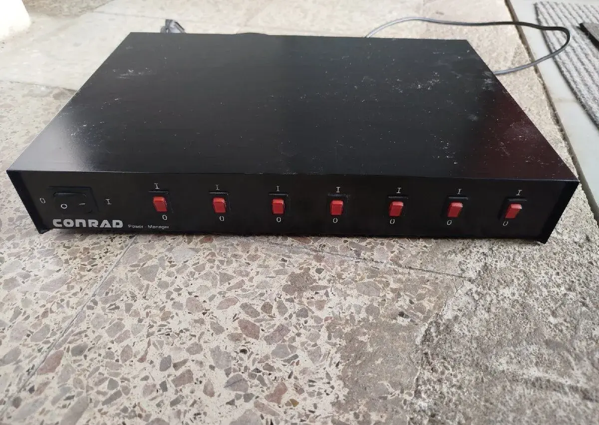 Conrad 220V Funkční.