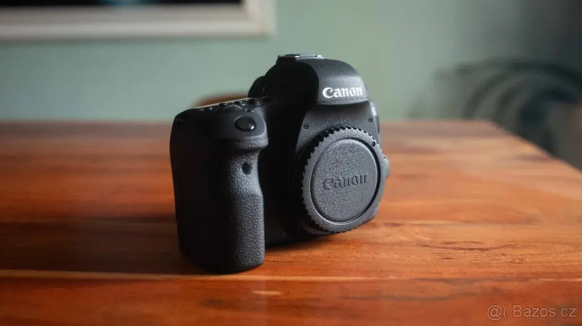 Canon EOS 6D Mark II – Full Frame | Pouze 34 expozic |