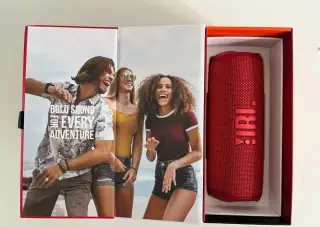 JBL Flip 6 červený (jako nový)