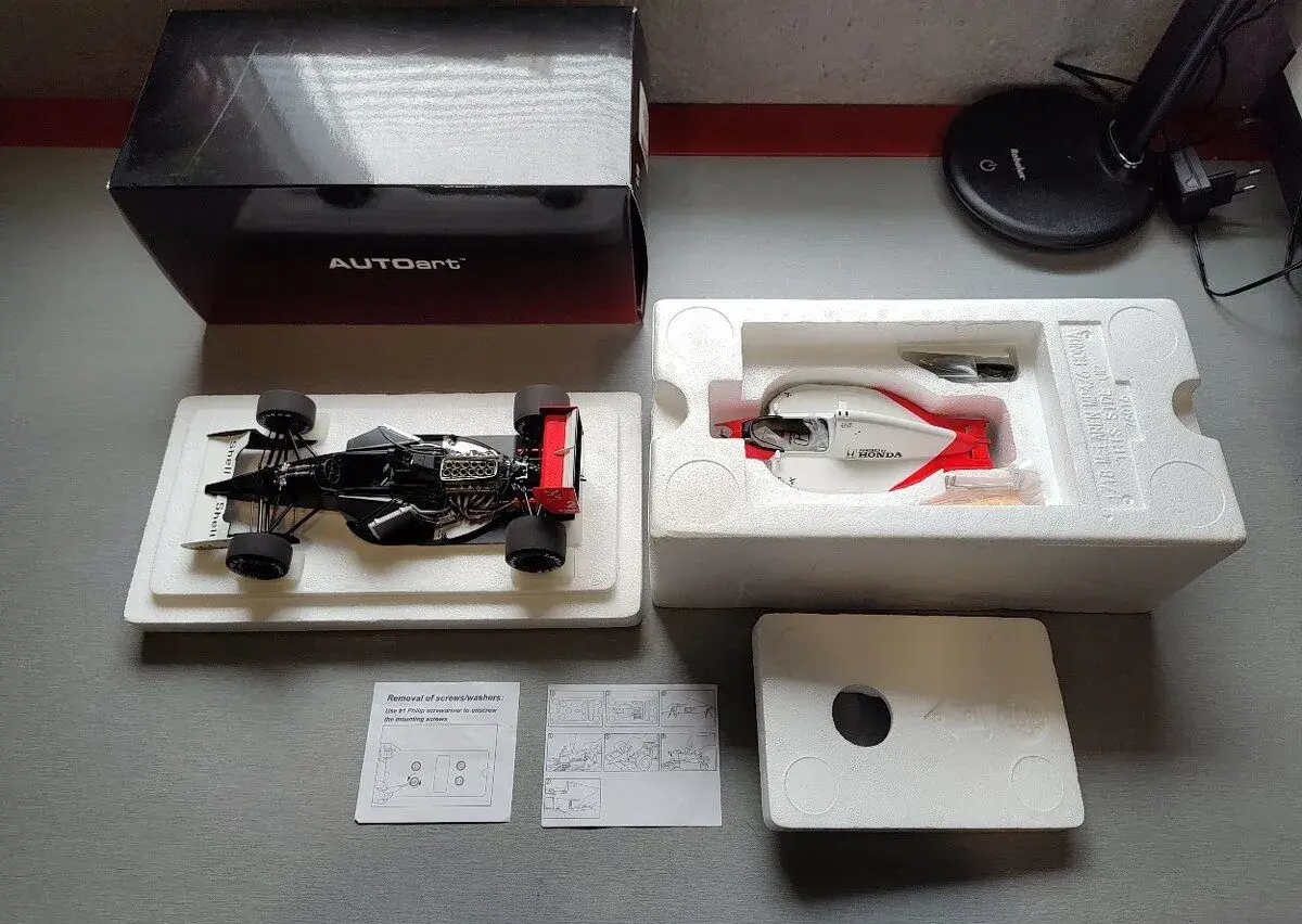 Autoart McLaren 1:18 nový, doklad, záruka 16 měsíců