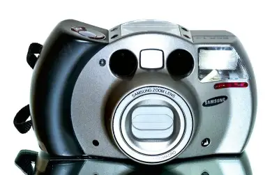 Samsung ECX 1S - Porsche Design STAV