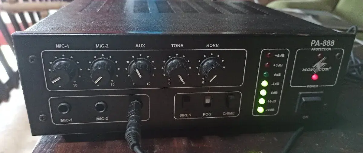 Monacor PA 888 Zesilovač – Dobrý stav