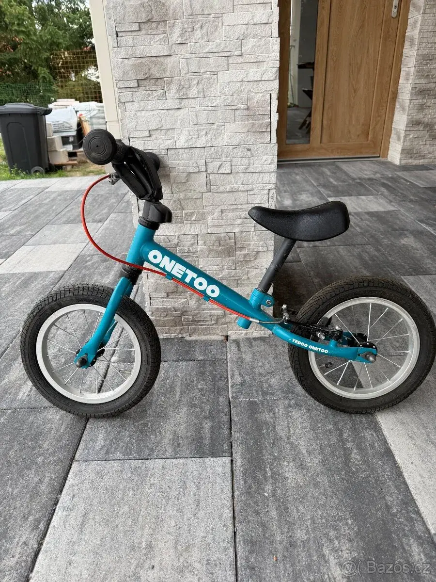 Odrážedlo Yedoo onetoo.