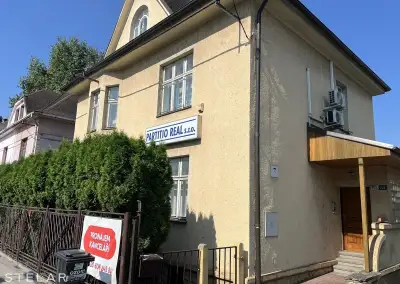 Pronájem kanceláře.