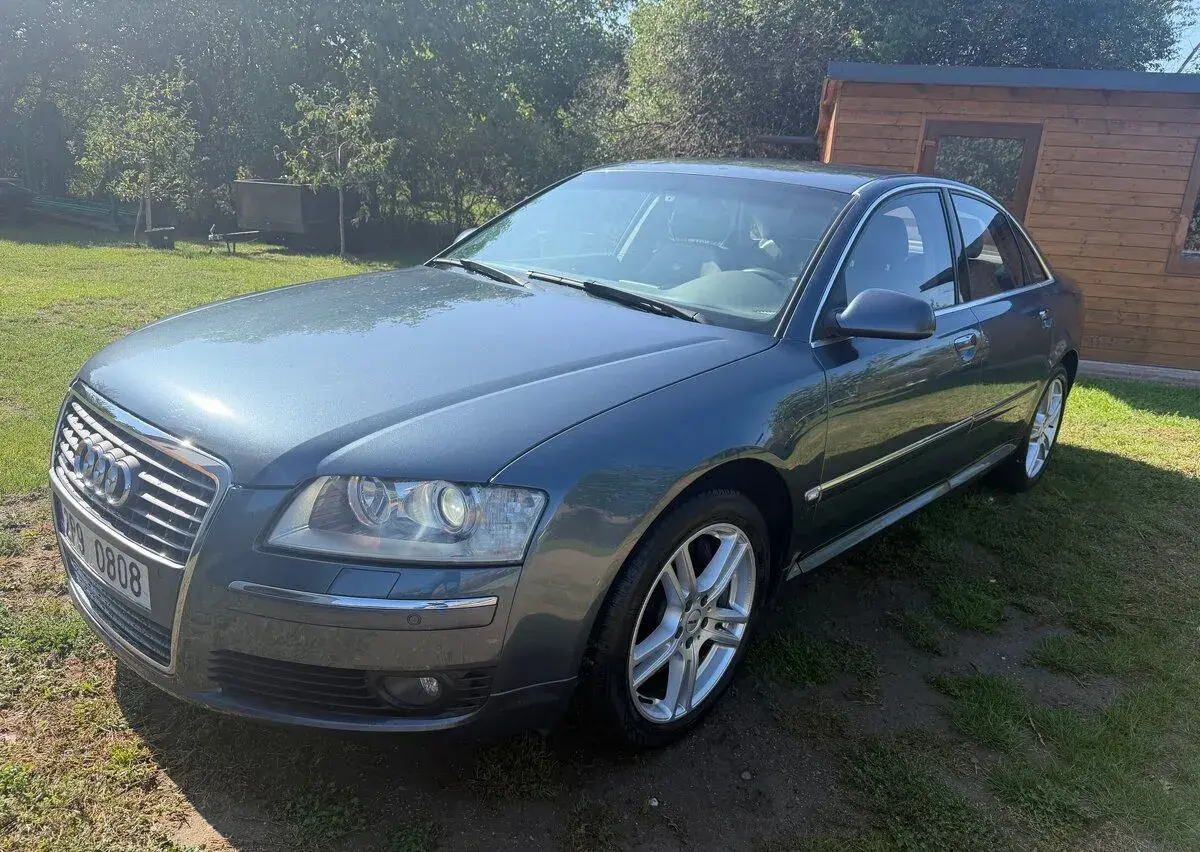 Audi A8 – 2006, 301 006 km