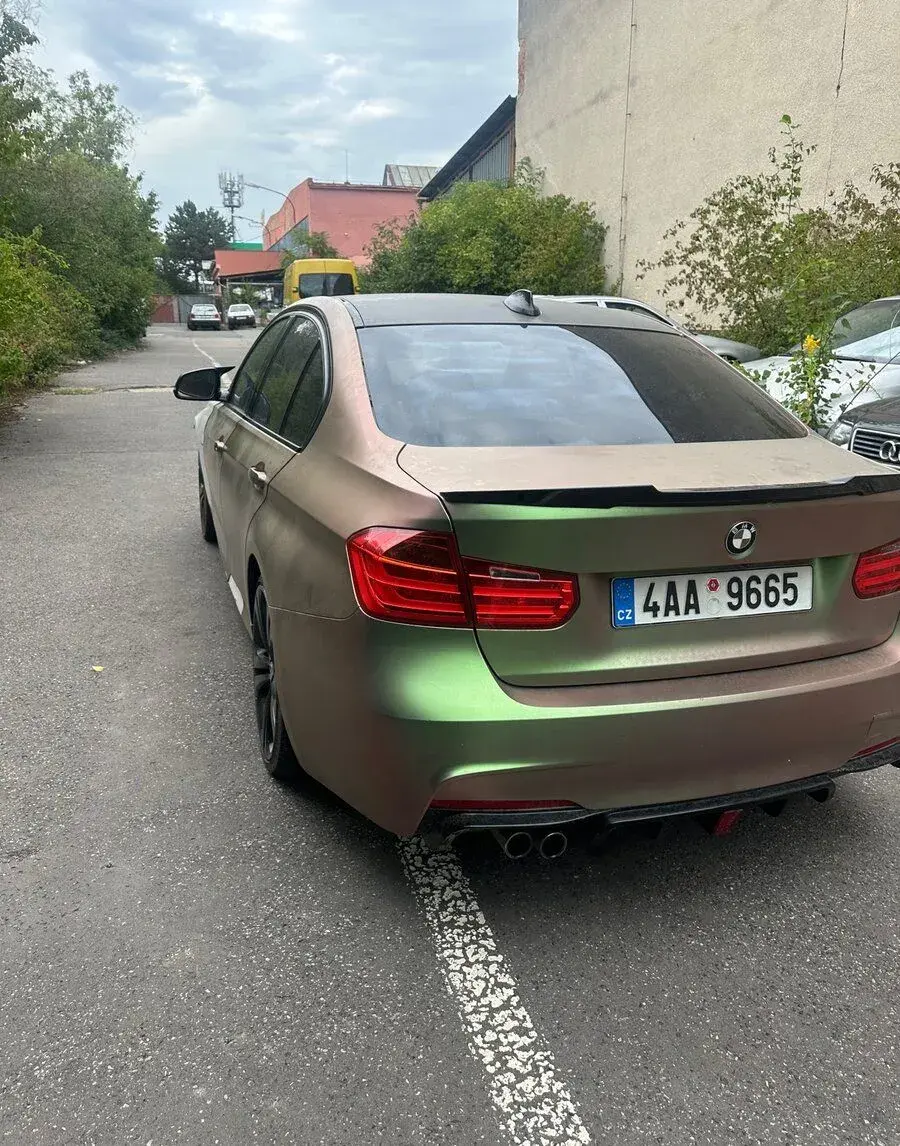 BMW F30 – 330 000 km
