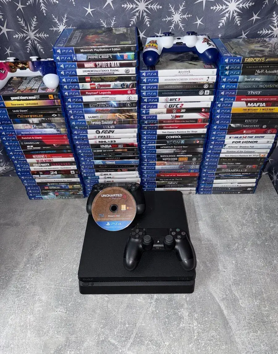 Ps4 + hra Uncharted 4 a ovladač (slim 500gb)