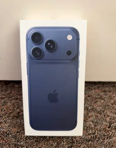 Apple iPhone 17 Pro 512gb blue. Zaruka iStyle. 97 % baterie.