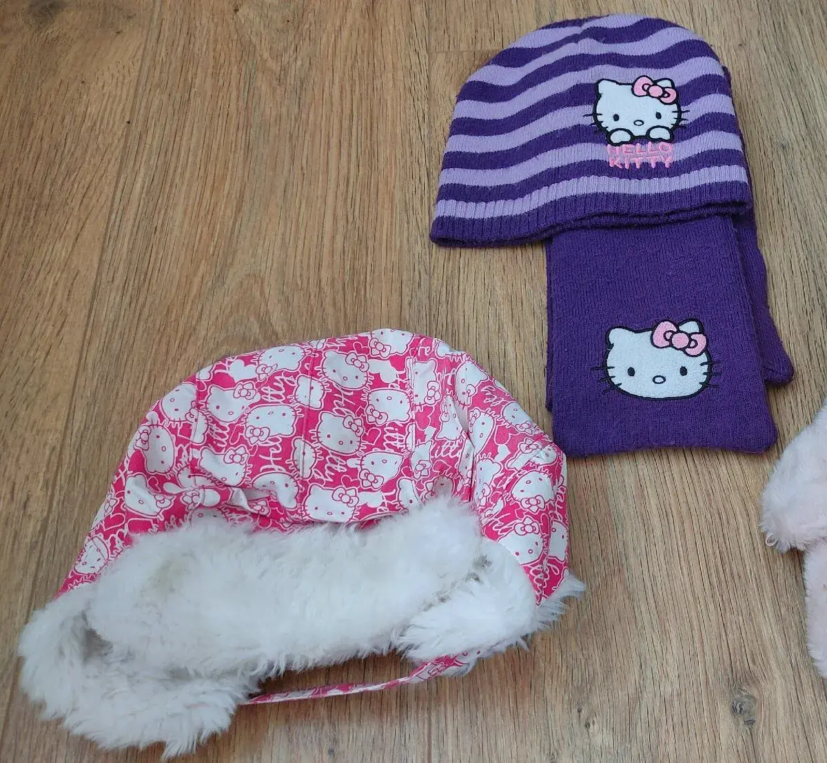 HELLO KITTY beranice/ušanka, 4-6 let, zimní set 5-8 let