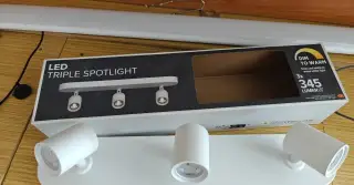 Led stropní bodové svítidlo