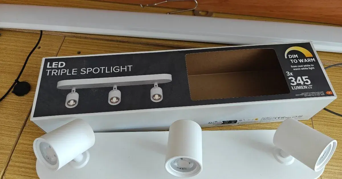 Led stropní bodové svítidlo