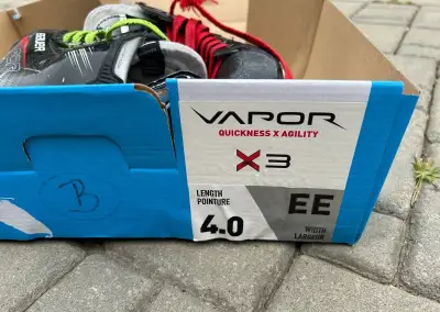 Hokejové brusle Bauer Vapor X3, vel. 4 EE (40,5)