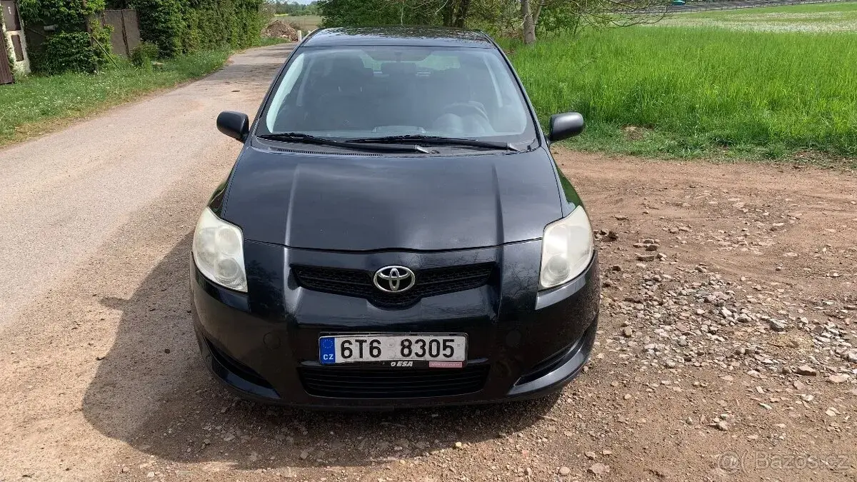Toyota auris – 2009