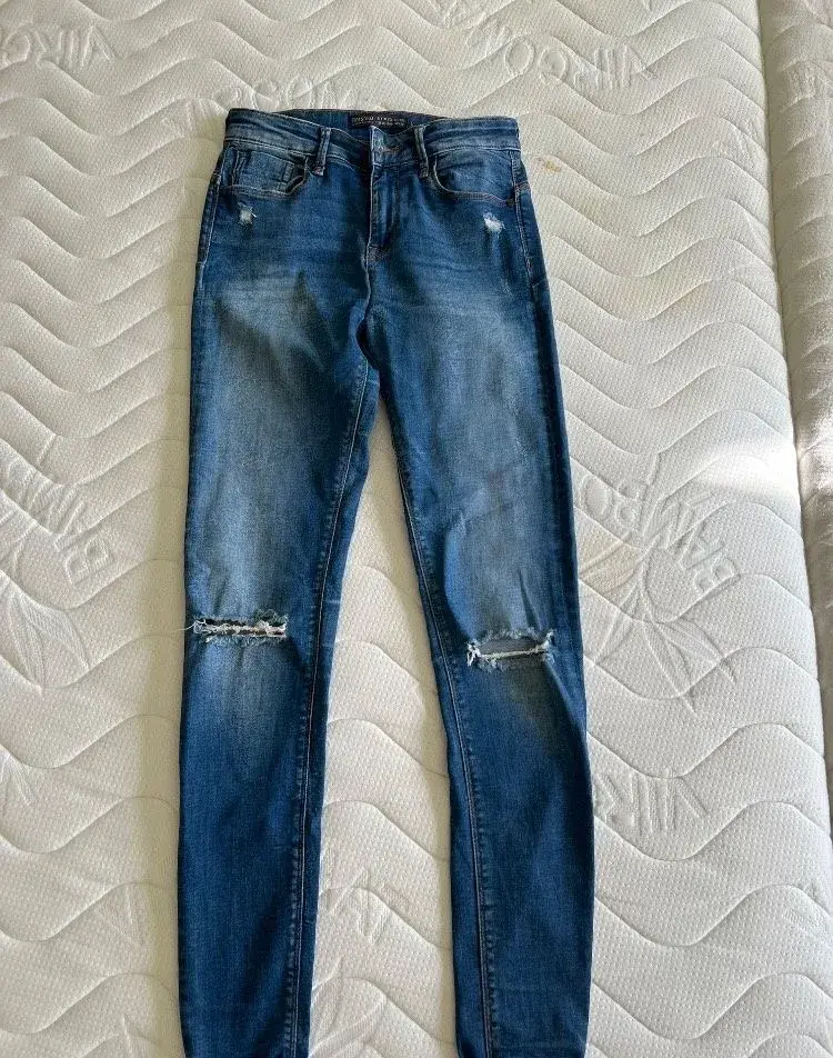 Dívčí rifle Bershka velikost 36