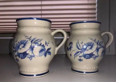 Retro keramické džbánky/hrnky s uchem – Czechoslovakia