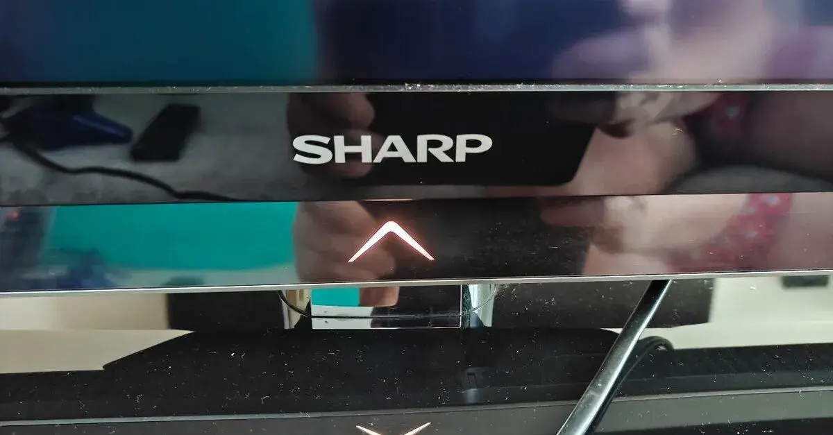 Sharp LC-46LE830E (3D obraz)