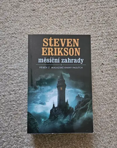 Steven Erikson Měsíční zahrady