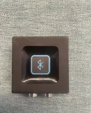 Logitech Bluetooth Audio Adapter k Hi-Fi, vč. příslušenctví