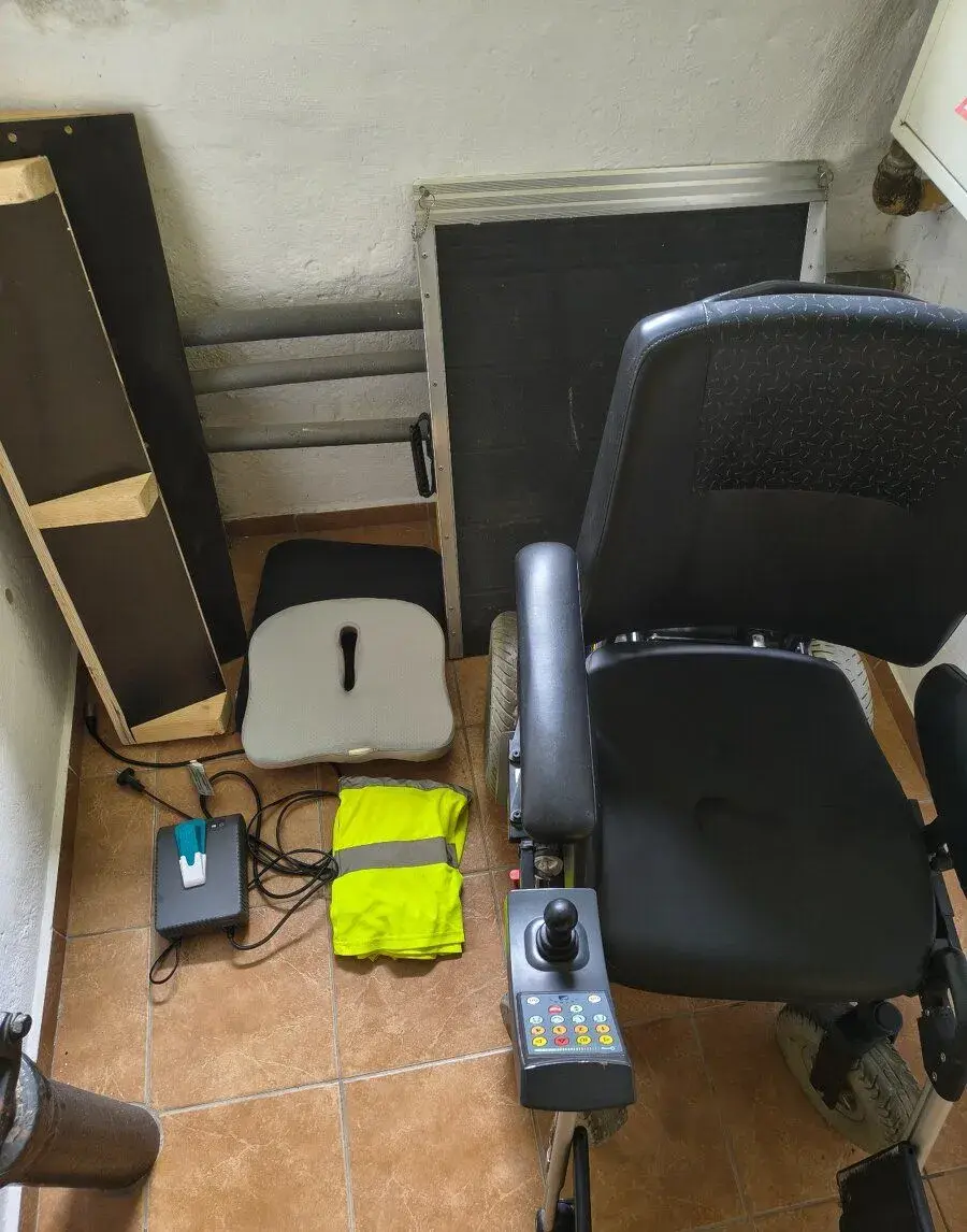Elektrický invalidní vozík - Puma YES