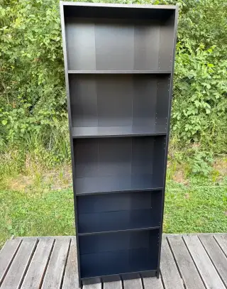 Ikea Finnby cerna 5polic