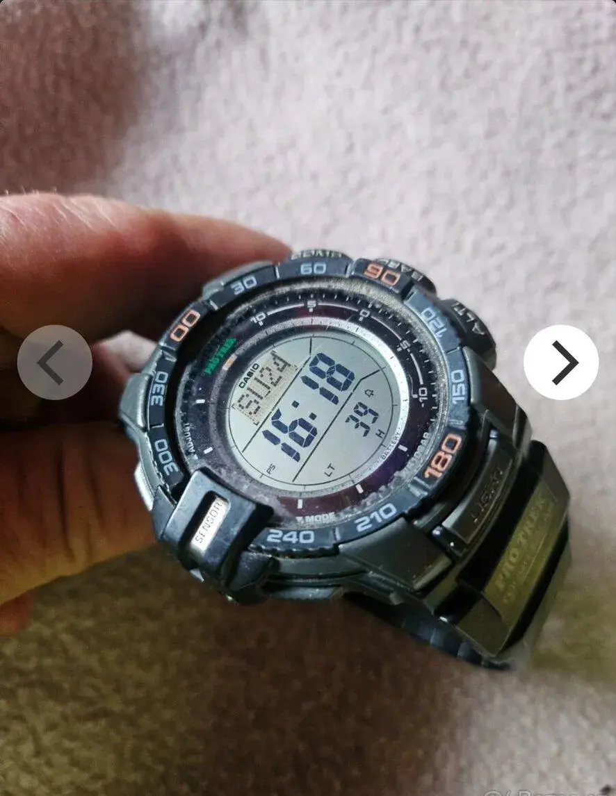 Hodinky casio protrek
