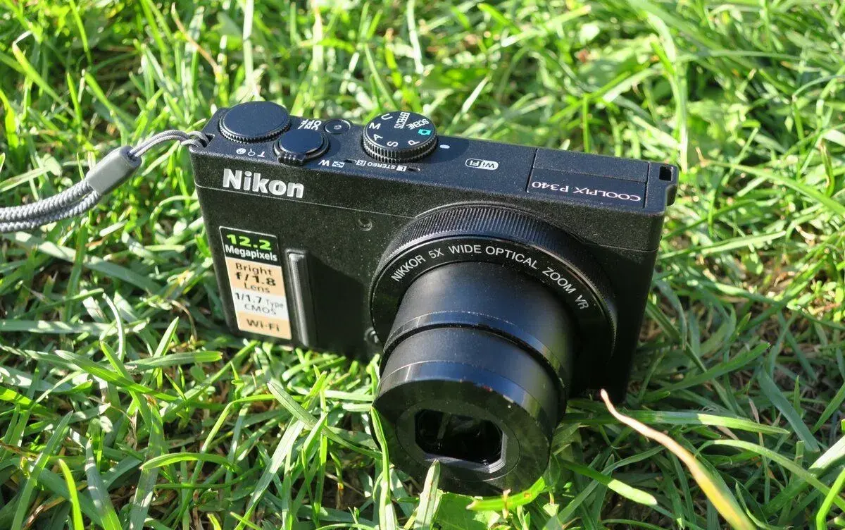 Nikon coolpix p340