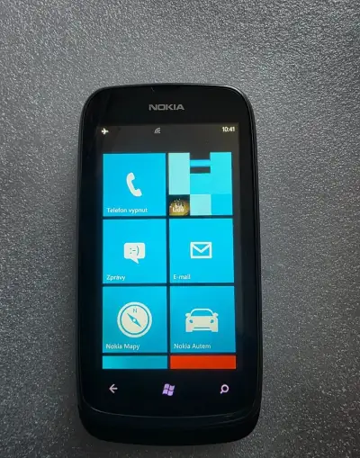 Nokia Lumia 610
