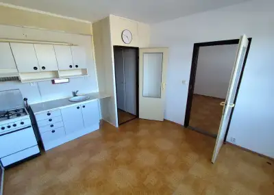 Podnájem 1+1, 35m² v ul. Na Výšině
