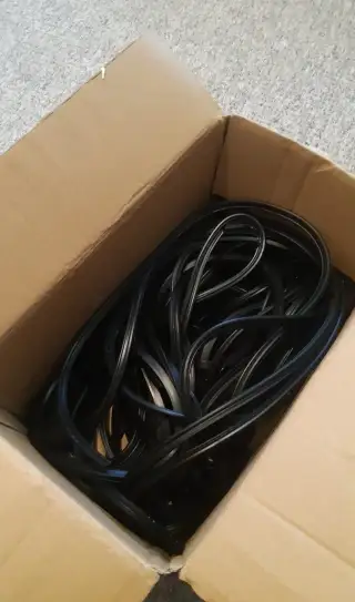 Těsnění do oken 33m - DA-1110 Deceuninck (EPDM)