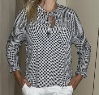 Halenka ZAra vel.M