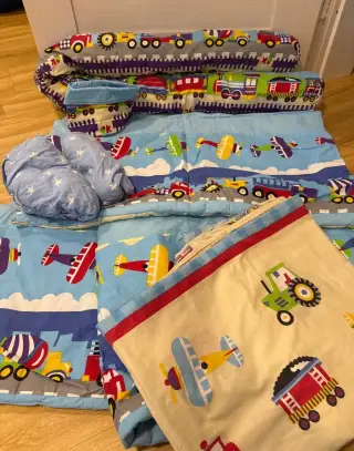 Set 2x povleceni na jednoluzko + mantinely, valec atd.