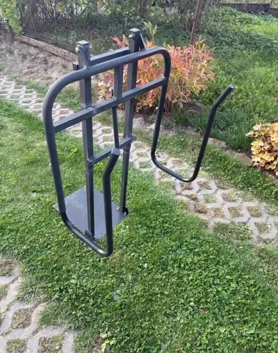 Držák/zvedák termokrytu k vířivce