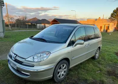 Peugeot 807 – 2009, 260 000 km