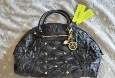 Nová kabelka Versace Jeans