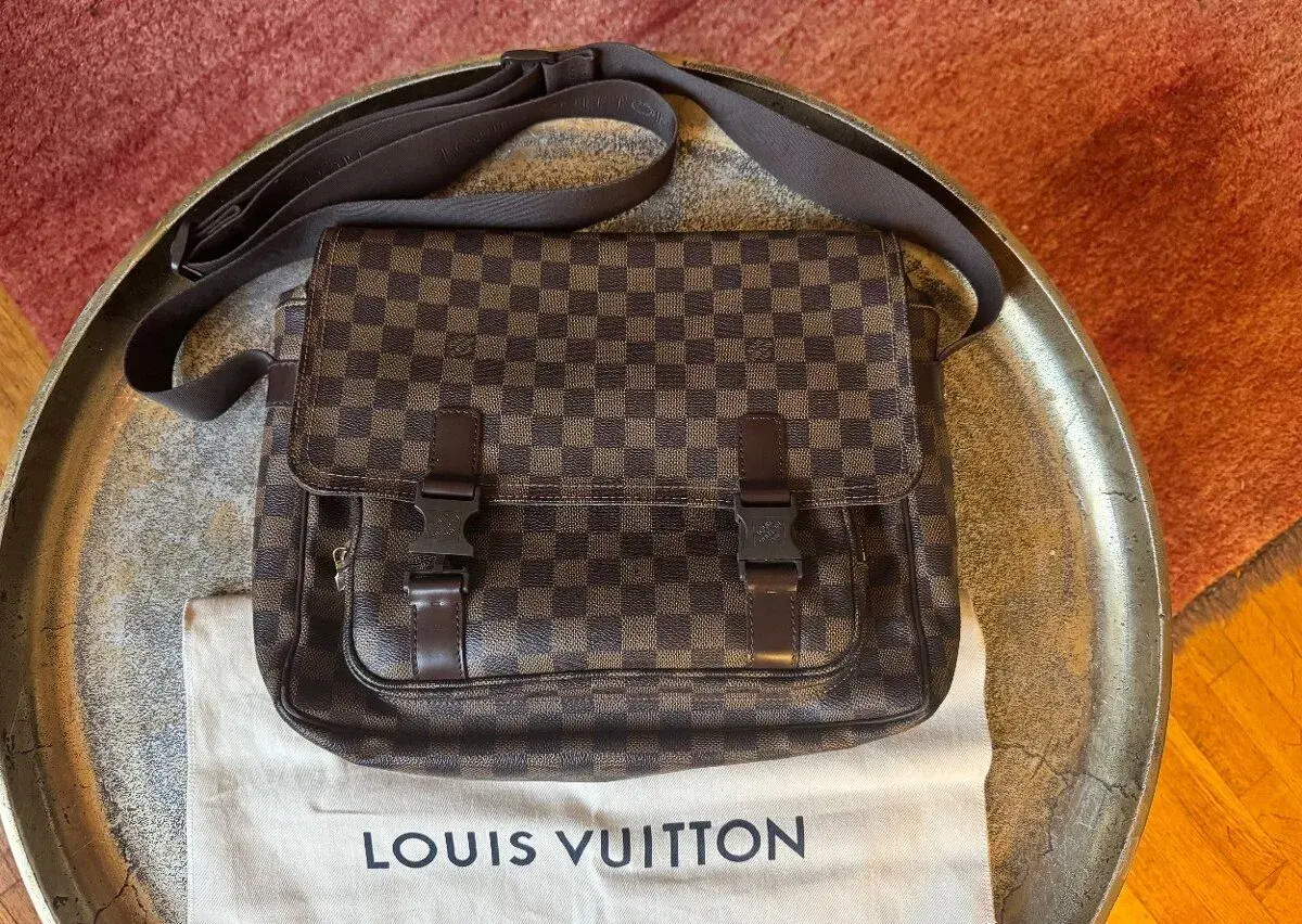 Louis Vuitton Messenger – Damier Ebene (originál)