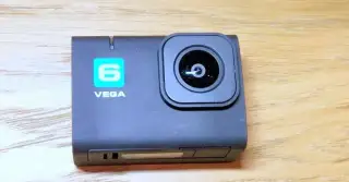 Akční kamera Niceboy VEGA 6 (4K) + dálkový ovladač, tyč, pou