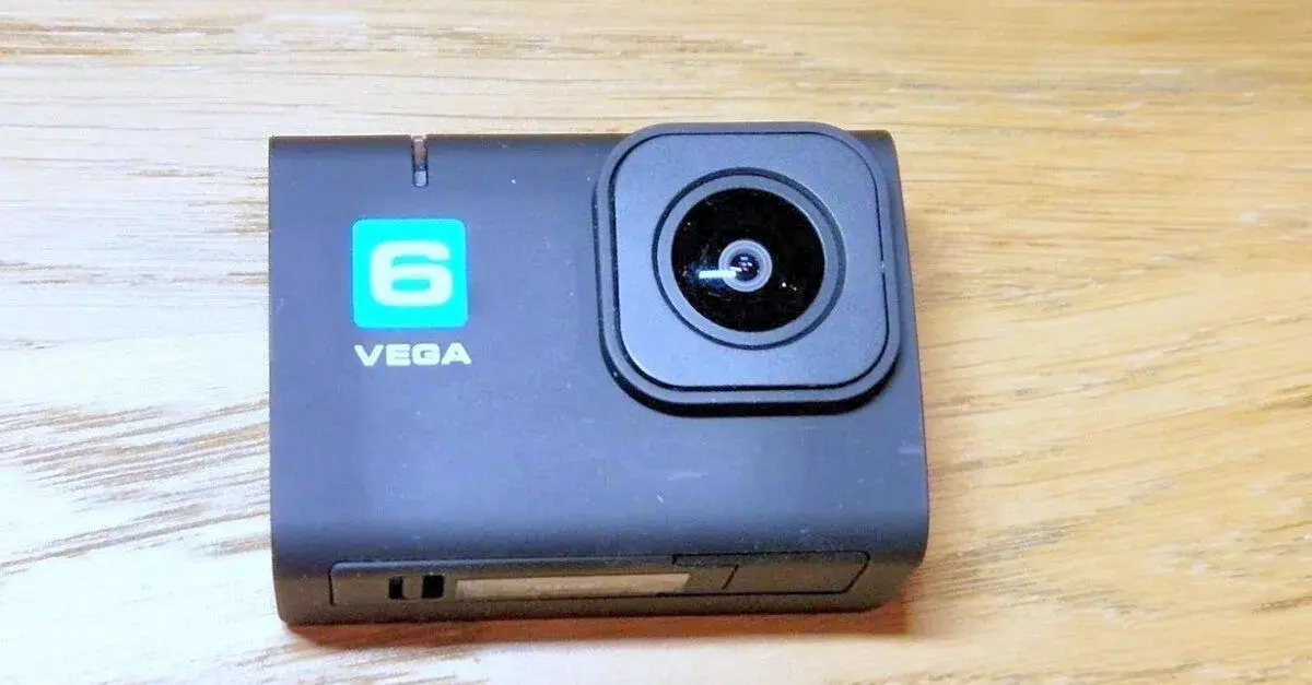 Akční kamera Niceboy VEGA 6 (4K) + dálkový ovladač, tyč, pou