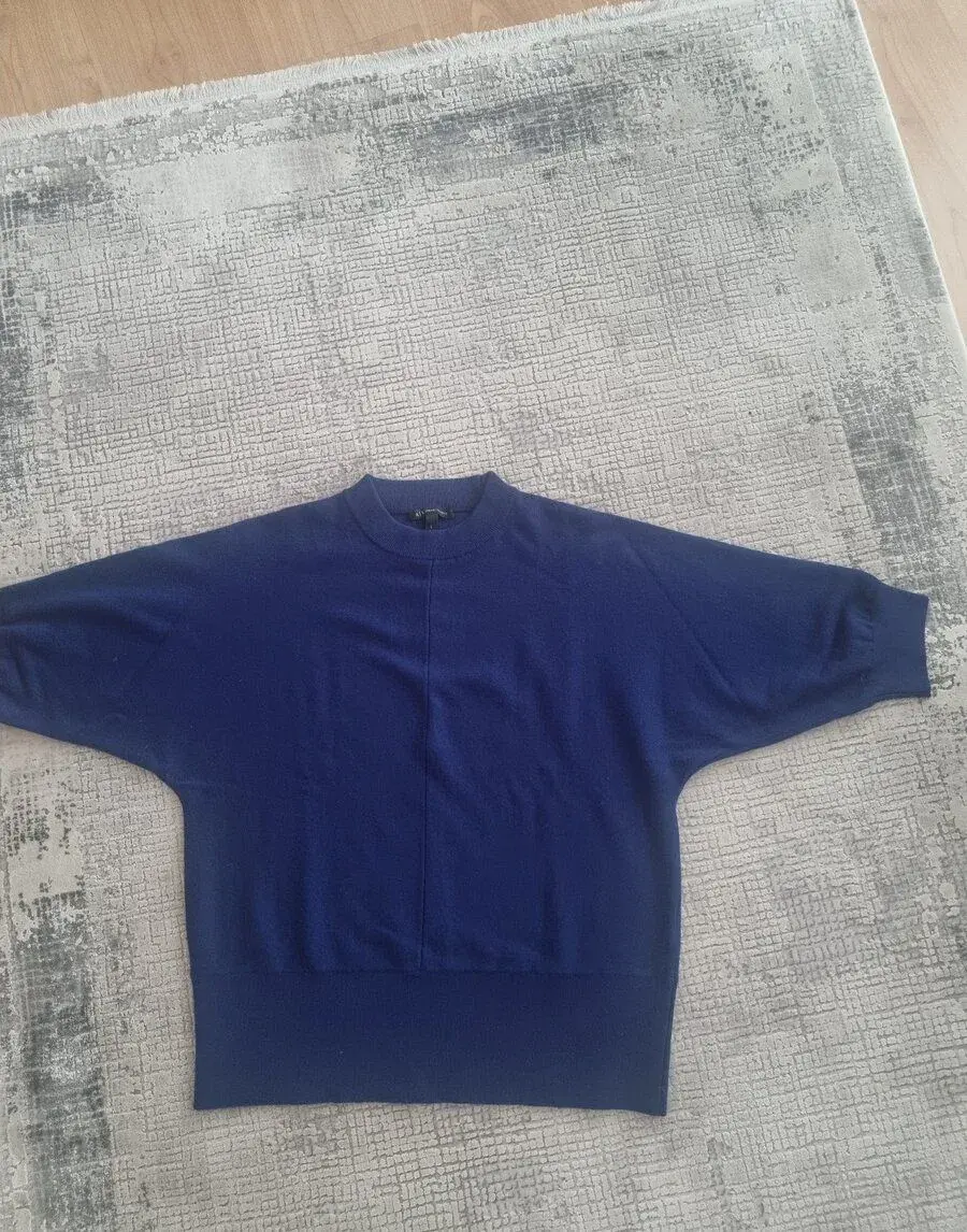 Armani AX tmavě modrý svetřík