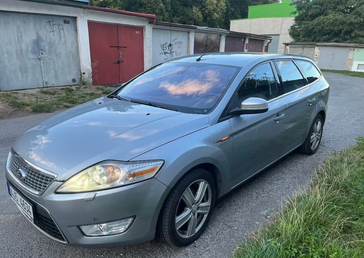 Ford Mondeo – 2008, 325 000 km
