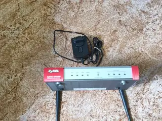 Router firewall ZyXEL ZyWALL USG 20W