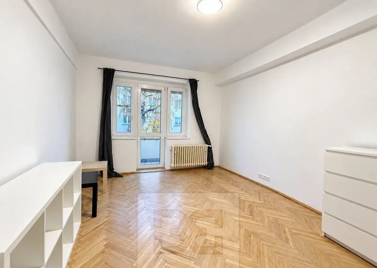 Pronájem byty 2+kk, 47 m² - Praha - Nusle, ev.č. N09939