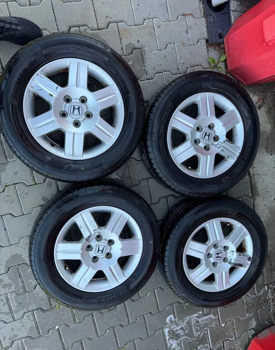 Originální alu kola Honda R16 5x114.3 s pneu (CR-V, Accord,